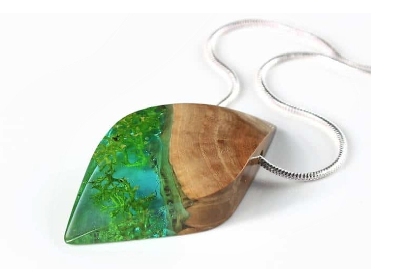 Šperky z pryskyřice